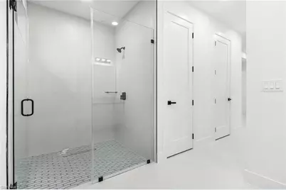 1015 SW 8th Ct, Cape Coral, FL 33991 - Photo 16