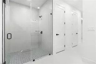 1015 SW 8th Ct, Cape Coral, FL 33991 - Photo 16