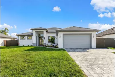 1015 SW 8th Ct, Cape Coral, FL 33991 - Photo 2