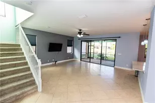 11660 Meadowrun Cir, Fort Myers, FL 33913 - Photo 10