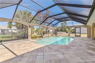 329 NE 9th St, Cape Coral, FL 33909 - Photo 22