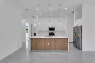 2619 28th St W, Lehigh Acres, FL 33971 - Photo 4