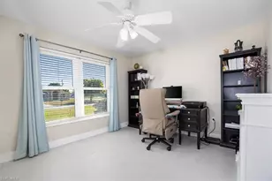 20 NE 8th Pl, Cape Coral, FL 33909 - Photo 30