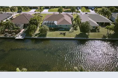 401 SE 23rd Ter, Cape Coral, FL 33990 - Photo 22