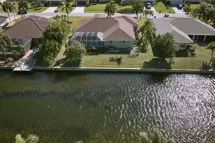 401 SE 23rd Terrace, Cape Coral, FL 33990 - Photo 22