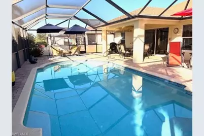 1730 NE 34th Ln, Cape Coral, FL 33909 - Photo 2