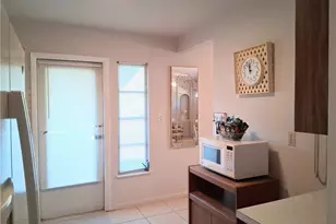 2 Tangelo Ct, Lehigh Acres, FL 33936 - Photo 8