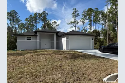 106 Moore Ave S, Lehigh Acres, FL 33974 - Photo 2