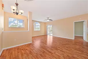 6361 Aragon Way, Fort Myers, FL 33966 - Photo 6