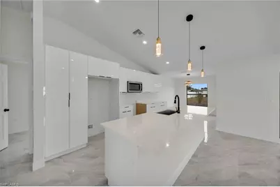 4106 35th St SW, Lehigh Acres, FL 33976 - Photo 10