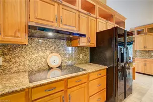 3836 Hidden Acres Cir N, North Fort Myers, FL 33903 - Photo 6