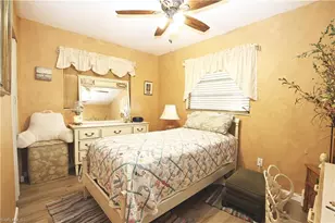 253 W Mariana Ave, North Fort Myers, FL 33903 - Photo 14