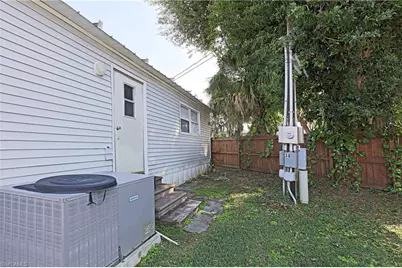 2012 S Olga Dr #38, Fort Myers, FL 33905 - Photo 32