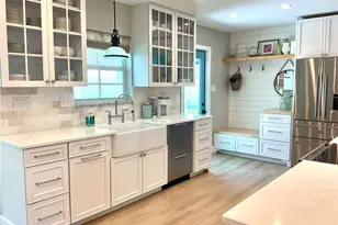 1086 N Town and River Dr, Fort Myers, FL 33919 - Photo 10