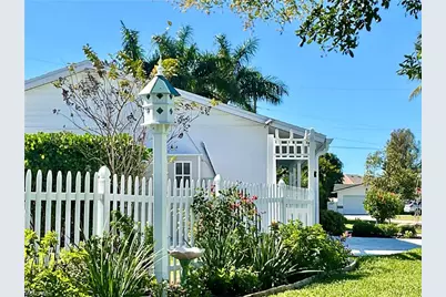 1086 N Town and River Dr, Fort Myers, FL 33919 - Photo 22