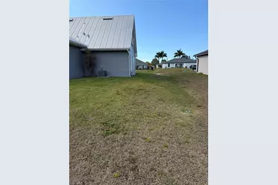2113 NW 22nd Ave, Cape Coral, FL 33993 - Photo 28
