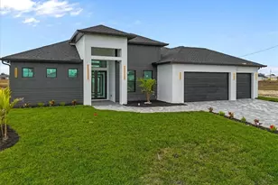 1202 NE 6th Ave, Cape Coral, FL 33909 - Photo 1