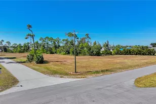 4132 Garden Blvd, Cape Coral, FL 33909 - Photo 2