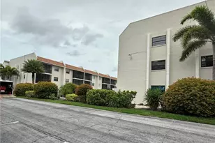 9395 Pennsylvania Ave, Bonita Springs, FL 34135 - Photo 22