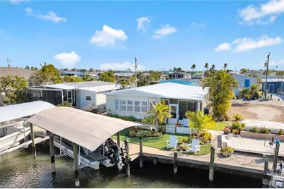 2971 Bounty Ln, Saint James City, FL 33956 - Photo 2