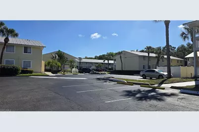 4617 Bayshore Dr #H2, Naples, FL 34112 - Photo 24