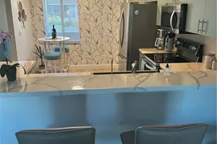 875 New Waterford Dr, Naples, FL 34104 - Photo 6