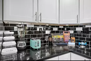413 Augusta Blvd, Naples, FL 34113 - Photo 8