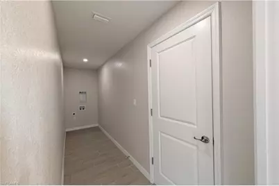 707 Kismet Pkwy E, Cape Coral, FL 33909 - Photo 26