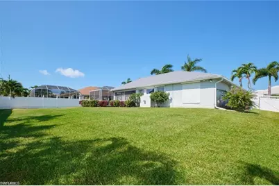 5507 SW 14th Pl, Cape Coral, FL 33914 - Photo 18