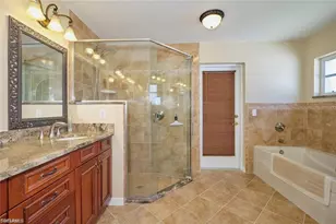 5507 SW 14th Pl, Cape Coral, FL 33914 - Photo 14