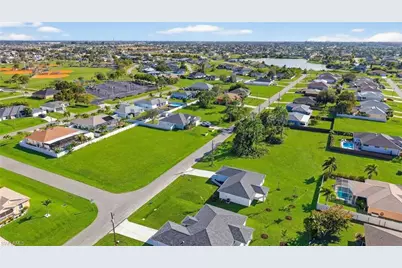 1124 NW 19th Ave, Cape Coral, FL 33993 - Photo 34
