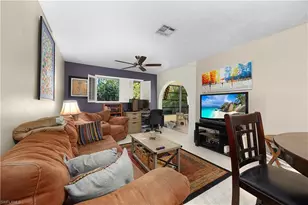 1031 Pine Isle Ln, Naples, FL 34112 - Photo 6