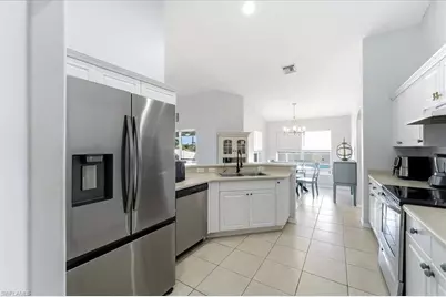 2625 NE 19th Pl, Cape Coral, FL 33909 - Photo 14