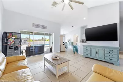 2625 NE 19th Pl, Cape Coral, FL 33909 - Photo 6