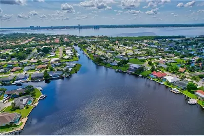 4638 Vinsetta Ave, North Fort Myers, FL 33903 - Photo 44
