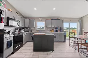 5011 Dania Cir, Labelle, FL 33935 - Photo 6