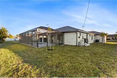 1711 SW 3rd St, Cape Coral, FL 33991 - Photo 20