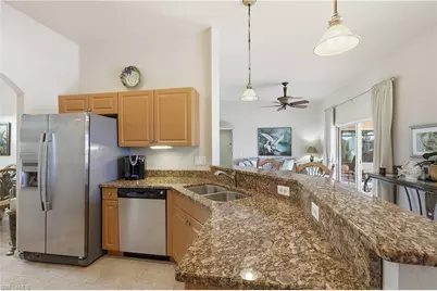 927 SW 28th Ter, Cape Coral, FL 33914 - Photo 16