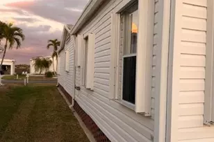 16266 Durham Ave, Fort Myers, FL 33908 - Photo 4