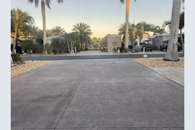 5210 Marsh Mallow Trl, Fort Myers, FL 33905 - Photo 28