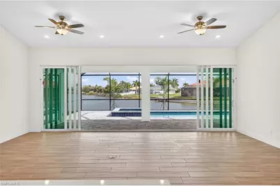 817 SW 6th Ave, Cape Coral, FL 33991 - Photo 14