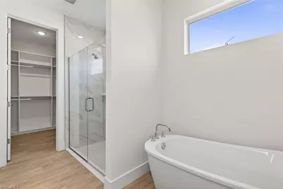 817 SW 6th Ave, Cape Coral, FL 33991 - Photo 30