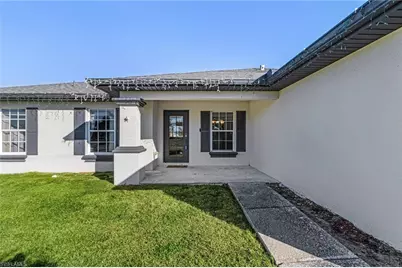 1617 NW 28th St, Cape Coral, FL 33993 - Photo 4