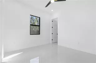 1801 SW 28th Ln, Cape Coral, FL 33914 - Photo 16