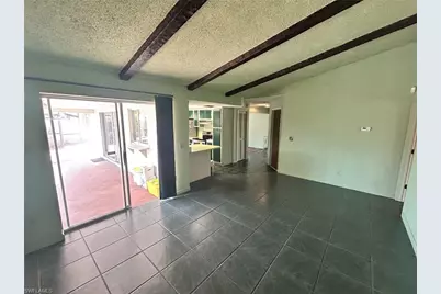908 SE 19th St, Cape Coral, FL 33990 - Photo 10