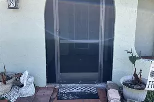 908 SE 19th St, Cape Coral, FL 33990 - Photo 4