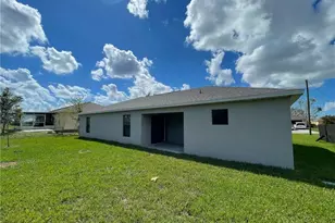 507 NE 7th Ave, Cape Coral, FL 33909 - Photo 12