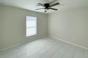 507 NE 7th Ave, Cape Coral, FL 33909 - Photo 10