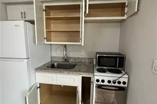 2452 Stella St, Fort Myers, FL 33901 - Photo 4