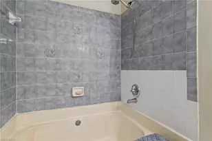 571 2nd St SE, Naples, FL 34117 - Photo 18